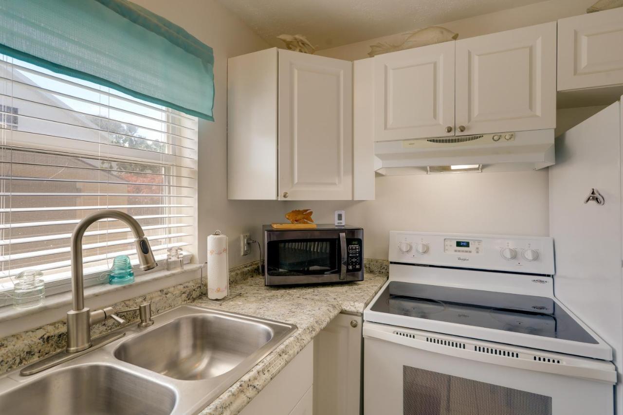 Cute Apt With Backyard And Grill - Steps To Cocoa Beach Buitenkant foto