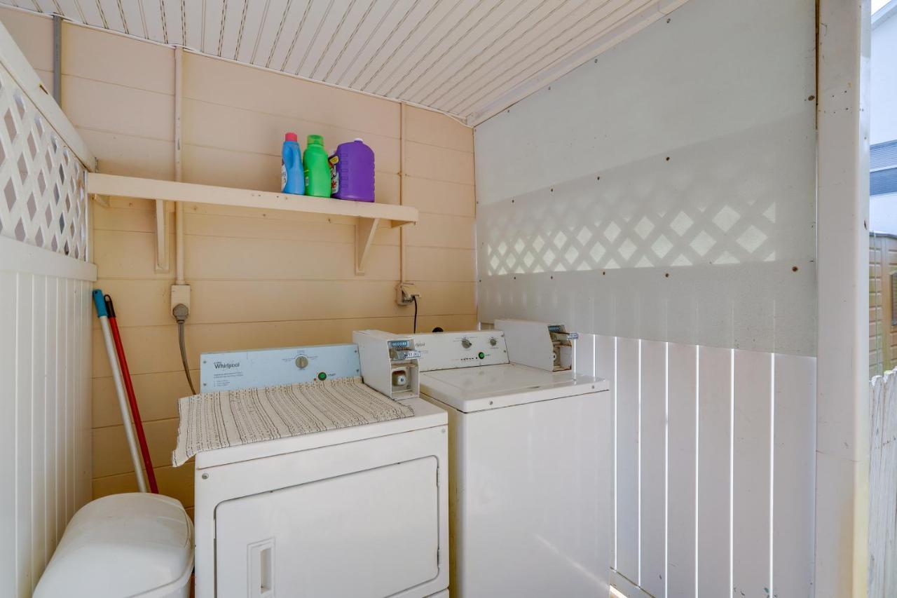 Cute Apt With Backyard And Grill - Steps To Cocoa Beach Buitenkant foto